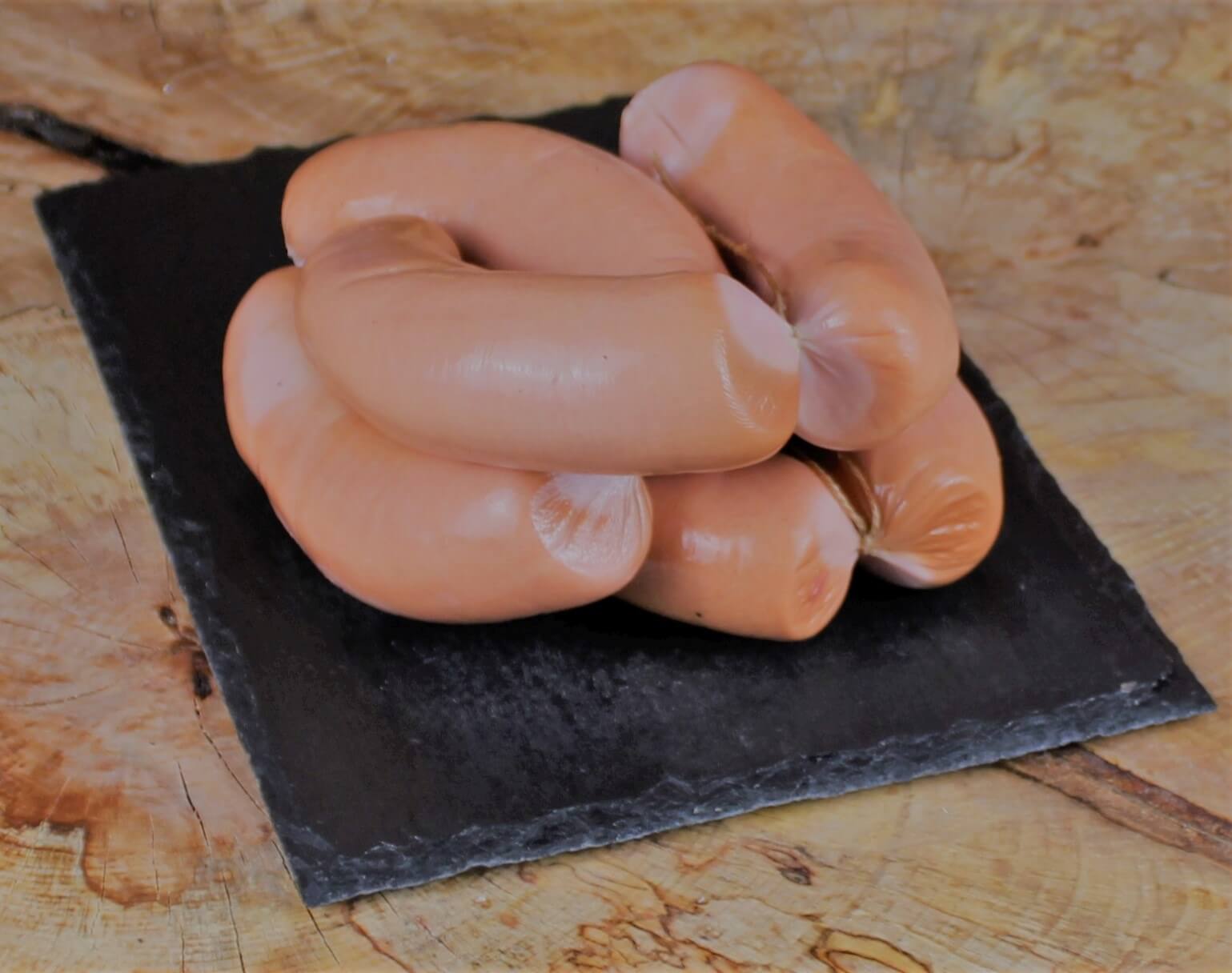 Bio Knacker aus eigener Produktion Bio Knacker aus eigener Produktion